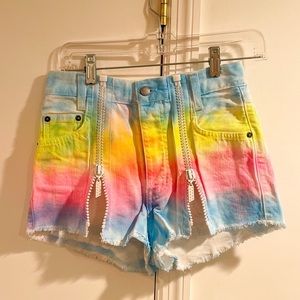 ZIP UP TIE DYE SHORTS 🌈